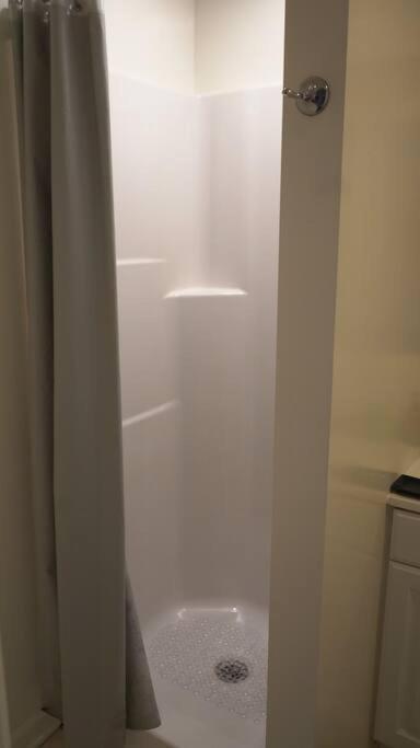 Ferienwohnung Queen Bed Beautiful Sunset w River view Fast WiFi Troy Exterior foto