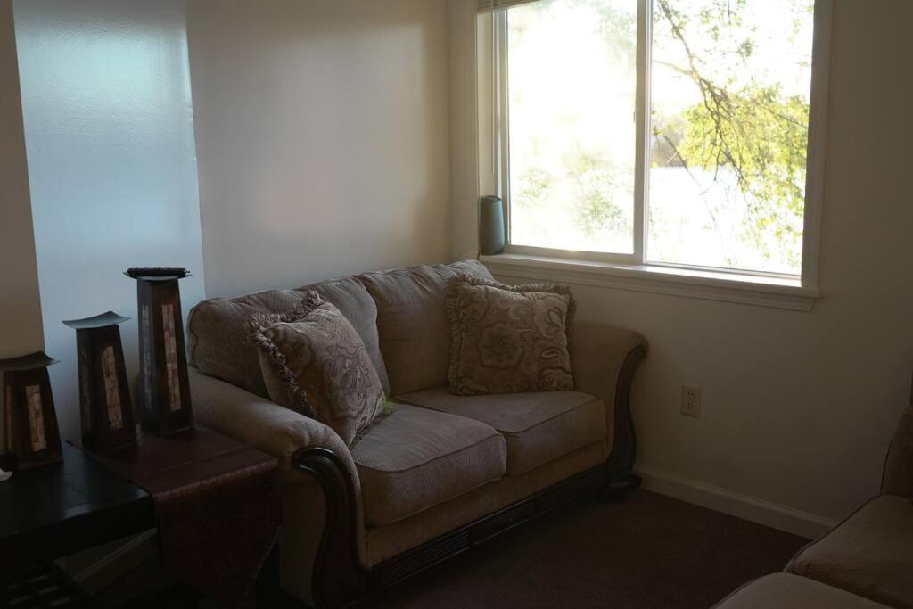 Ferienwohnung Queen Bed Beautiful Sunset w River view Fast WiFi Troy Exterior foto